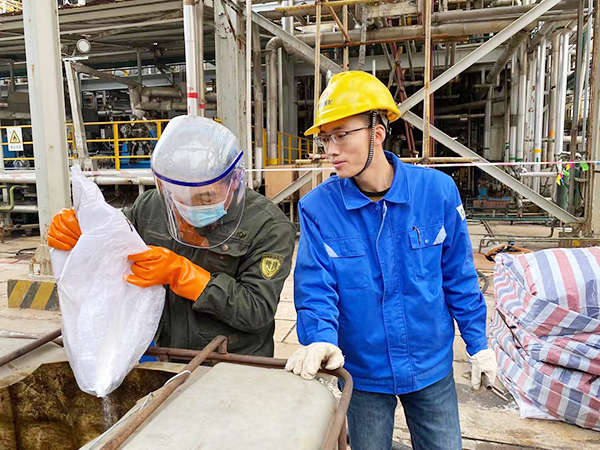 1605849719340253.jpeg 尿素CO2冷卻器化學清洗正式開始.jpg