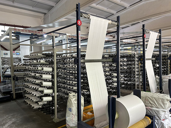 1719196382118668.jpeg 2024年6月21日,圓織車間為山西外銷加工布卷 (1).jpg