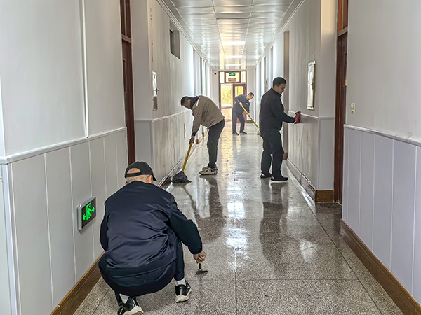 011761957067521720.jpg 9d5e2e386d11af1311761502bdf1b546.jpg